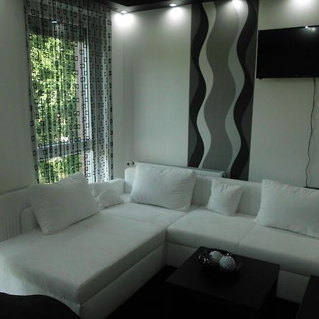 Feszek Apartman Debrecen Zimmer foto