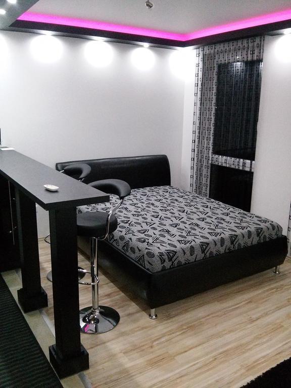 Feszek Apartman Debrecen Zimmer foto