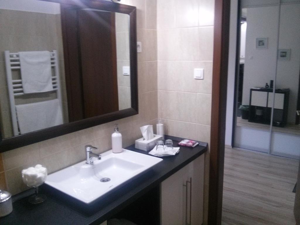Feszek Apartman Debrecen Zimmer foto